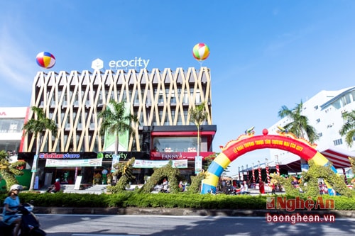 Toàn cảnh Trung tâm Thương mại Eco City