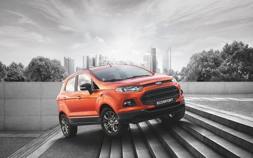  EcoSport Titanium Black Edition có một số chi tiết thay đổi và bổ sung về thiết kế ngoại thất.