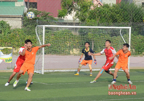 Trận chung kết bóng đá giữa đội Sở Nông nghiệp và Phát triển Nông thôn Nghệ An và đội Tòa án Nghệ An. Kết quả chung cuộc, đội Sở Nông nghiệp và Phát triển Nông thôn giành chiến thắng với tỷ số 3-1.