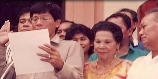 Chặng đường từ chú bé rắc rối trở thành TT Philippines hình ảnh 7 Chang duong tu chu be rac roi tro thanh TT Philippines hinh anh 7