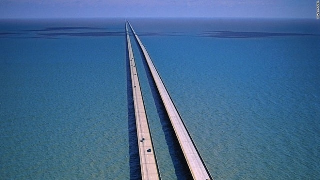 Cầu qua hồ Pontchartrain, Mỹ: Cây cầu ở phía nam Louisiana này dài 38,6 km và đi qua một trong những hồ nước nổi tiếng nhất Mỹ, nơi tạo cảm hứng cho vô số tác phẩm văn học, âm nhạc và điện ảnh.