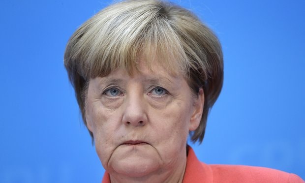  Thủ tướng Đức Angela Merkel xuất hiện bài phát biểu tự phê bình hôm 19/9. Ảnh: AP