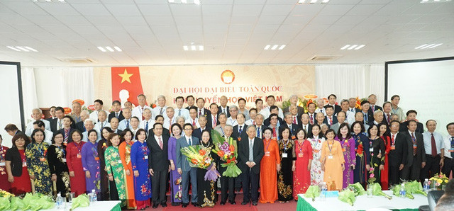 Ban Chấp hành Hội Khuyến học Việt Nam khóa V ra mắt