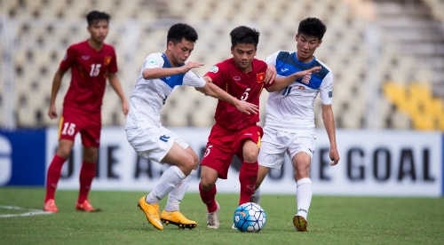 nguoc-dong-ha-kyrgyzstan-viet-nam-vao-tu-ket-giai-u16-chau-a-1