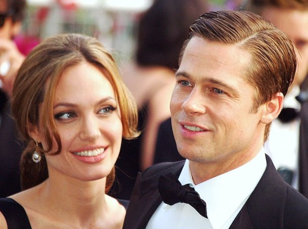 Angelina Jolie - Brad Pitt lúc còn mặn nồng. Ảnh: Getty Images