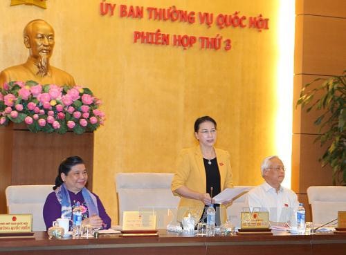 Chủ tịch Quốc hội Nguyễn Thị Kim Ngân đã chủ trì và phát biểu bế mạc Phiên họp thứ 3 của Ủy ban Thường vụ Quốc hội khóa XIV. Ảnh: Trọng Đức/TTXVN