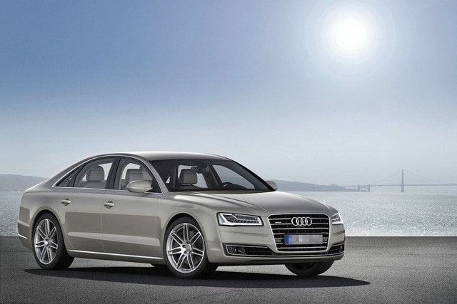 Tuy nhiên, vị tỷ phú này chỉ sử dụng một chiếc Audi A8 vì cho rằng nó thoải mái hơn nhiều so với các dòng xe hạng sang