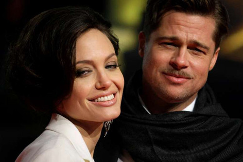 Brad Pitt và Angelina Jolie chia tay sau 12 năm yêu nhau và 2 năm làm đám cưới.