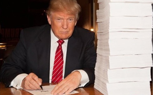 bao new york times lat tay ho so thue cua donald trump hinh 0