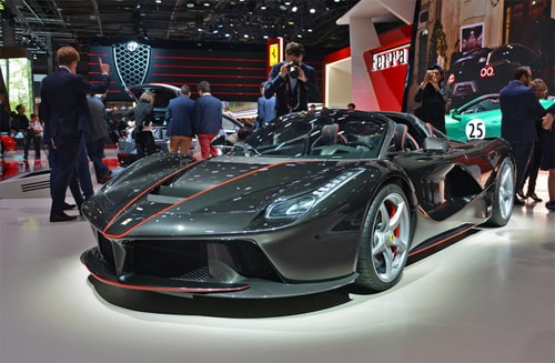 Ferrari LaFerrari Aperta ra mắt ở Paris Motor Show 2016. Ảnh: Digital Trends.