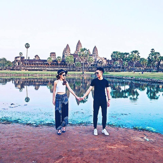 Joanne và bạn trai ở Angkor Wat, Campuchia.