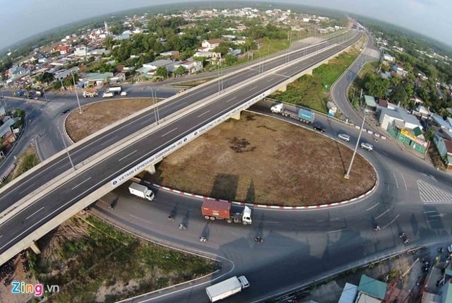 Bộ Giao thông Vận tải cho rằng các tuyến đường cao tốc đang phát huy hiệu quả kinh tế. Ảnh: Hoàng Hà.