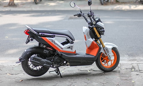 honda-zoomer-x-ban-2017-dau-tien-ve-viet-nam