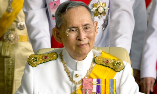 Quốc vương Bhumibol được người dân Thái Lan vô cùng yêu mến. Ảnh: People