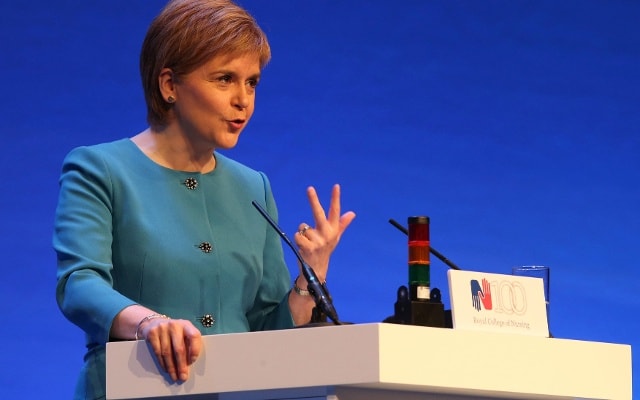  Nữ Bộ trưởng Nicola Sturgeon thông báo dự định trưng cầu dân ý đòi độc lập lần 2. Ảnh: Getty