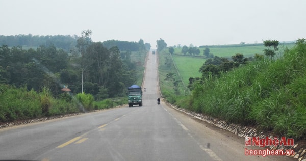 Một đoạn đường Hồ Chí Minh qua huyện Nghĩa Đàn