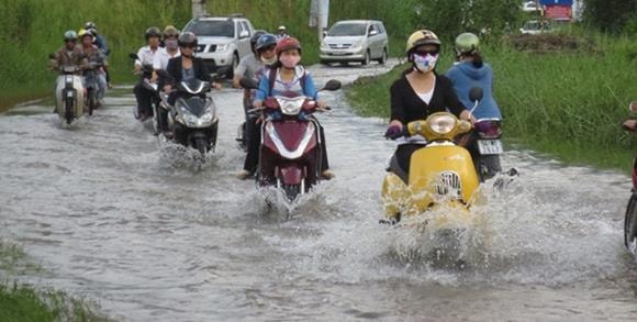 Luôn đi xe ở số nhỏ, chính xác là số 2 đối với xe số.
