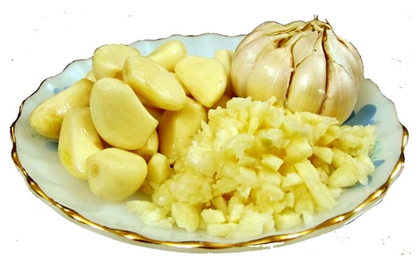 Củ tỏi càng cắt nhỏ hoặc càng đập nát, hoạt tính càng cao.