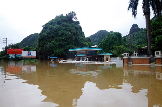 Quảng Ninh ngập nặng sau trận mưa lịch sử.