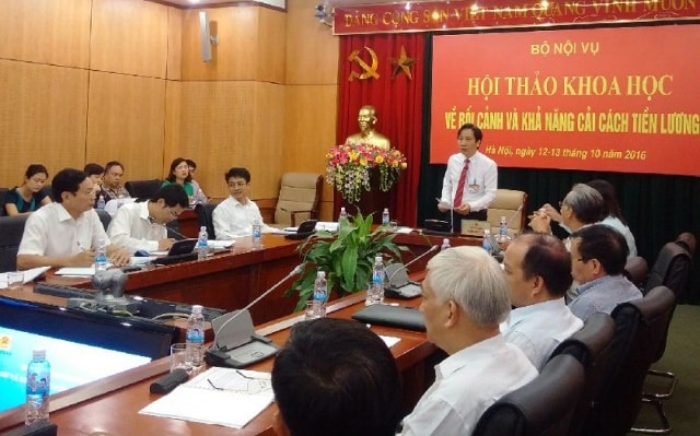 Hội thảo khoa học về bối cảnh và khả năng cải cách tiền lương.