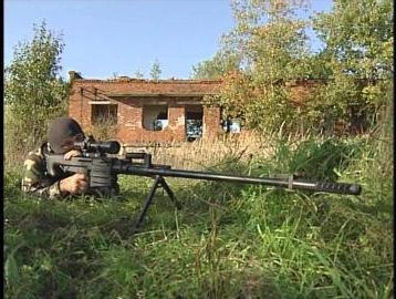 Binh sĩ Nga với súng bắn tỉa OSV-96