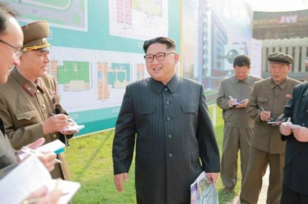 Triều Tiên, Kim Jong-un, bệnh viện mắt, xuất hiện, vắng bóng