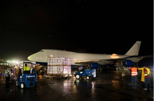 Máy bay chở hàng cứu trợ của vua Dubai. Ảnh: Văn phòng truyền thông Dubai