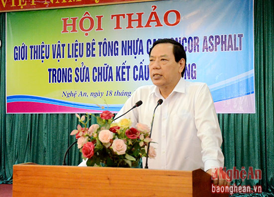 Đồng chí Nguyễn Hồng Kỳ- Ủy viên BCH Đảng bộ tỉnh, Giám đốc Sở GTVT phát biểu khai mạc Hội thảo.