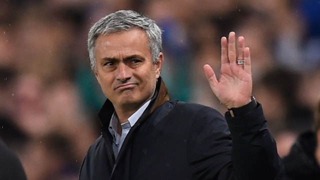 HLV Mourinho sẽ là tâm điểm của trận “Super Sunday”