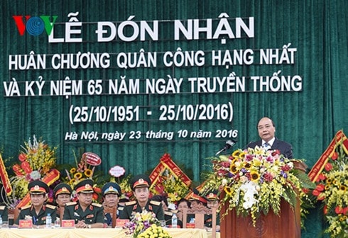 thu tuong nhan manh tang cuong xay dung quan doi vung manh ve chinh tri hinh 3