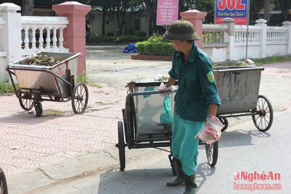 Họ cũng là những người góp phần làm đẹp hình ảnh thị xã Cửa Lò bấy lâu nay.