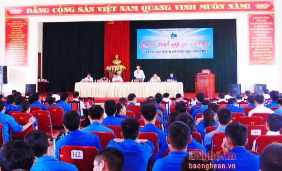 Toàn cảnh buổi đối thoại.