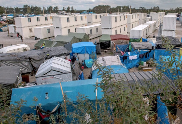 Khu trại “Jungle” ở Calais tháng 10/2016. Ảnh Getty