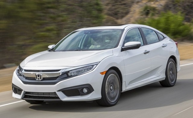 10. Honda: Theo đánh giá của Consumer Reports, năm nay Honda đã thụt lùi 2 bậc xuống vị trí thứ 10 với số điểm tin cậy trung bình 57 cho 7 model. Những khách hàng sở hữu xe Honda cho biết họ gặp khó khăn với vấn đề của hệ thống thông tin giải trí và hộp số. Tuy nhiên, ngạc nhiên hơn cả là mẫu Honda Civic mới không được tạp chí Consumer Reports giới thiệu.