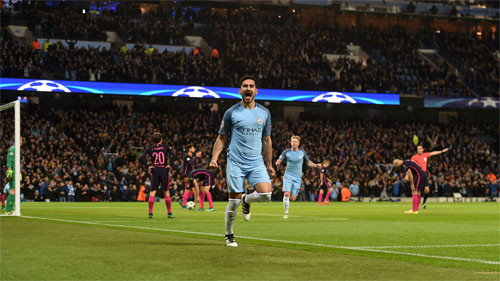 gundogan-lap-cu-dup-man-city-thang-barca-hai-ban-cach-biet-2