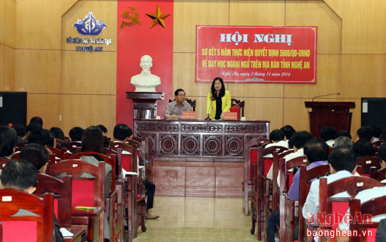 Đồng chí Lê Minh Thông - PCT UBND tỉnh đồng chủ trì hội nghị