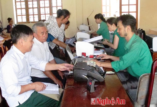 Ngân hàng chính sách huyện Nam Đàn cho vay vốn hộ nghèo, ảnh tư liệu