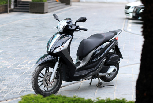 Medley là mẫu xe nhiều công nghệ nhất của Piaggio.