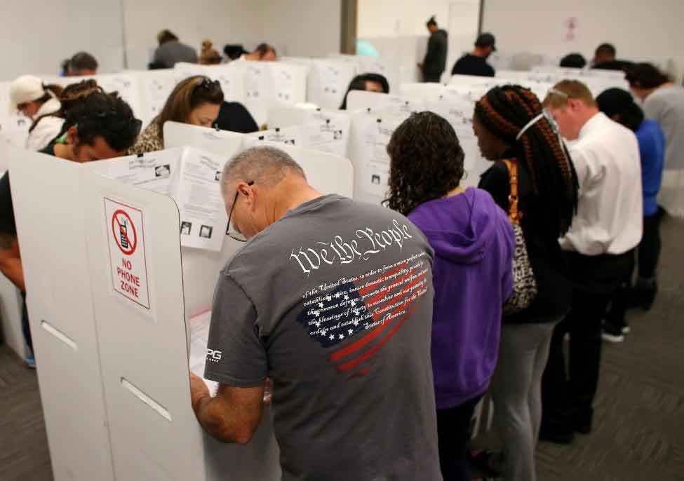 Bầu cử tổng thống Mỹ 2016, Donald Trump, Hillary Clinton, vận động tranh cử