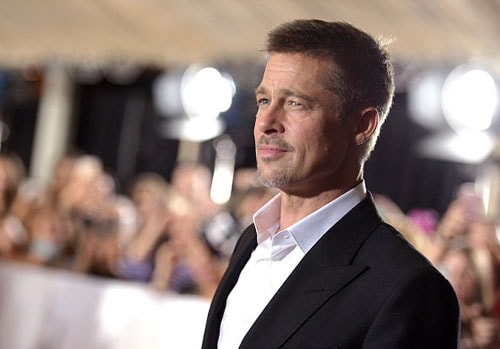 brad-pitt-mot-minh-len-tham-do-ra-mat-phim-2