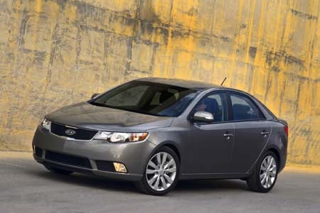 Kia Forte 2011 là một trong những mẫu ô tô cũ giá rẻ được nhiều người tìm kiếm nhất hiện nay