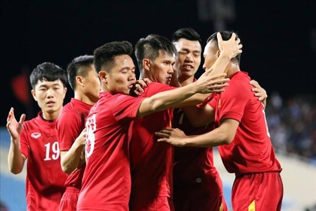 Sắp đến giờ khai mạc AFF Cup 2016 nhưng BHL vẫn chưa thể có trong tay đội hình mạnh nhất