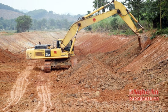 Thi công dự án công trình thủy lợi Bản Mồng