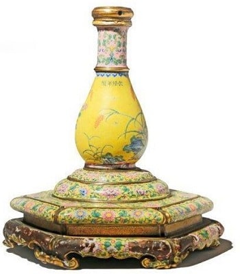 lo-hoa-quy-thoi-can-long-gia-78000-usd