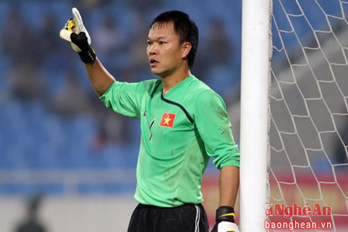 Người hâm mộ bóng đá Việt Nam vẫn chưa thể quên dấu ấn, vai trò của thủ môn Dương Hồng Sơn trong khung gỗ đội tuyển tại AFF Cup 2008 