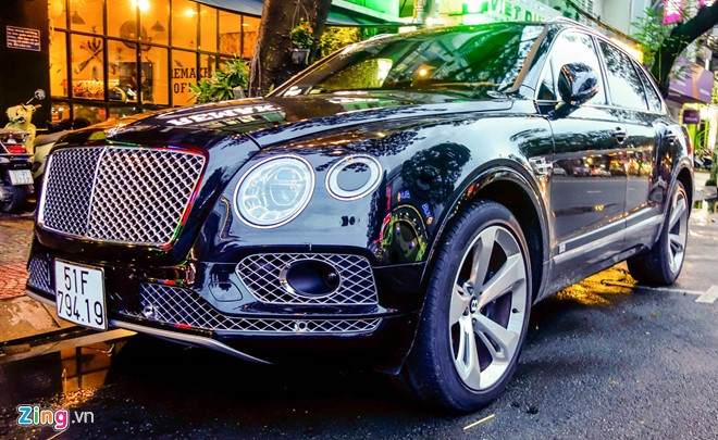 Anh Bentley Bentayga - sieu SUV gia 19 ty dong o Sai Gon hinh anh 1