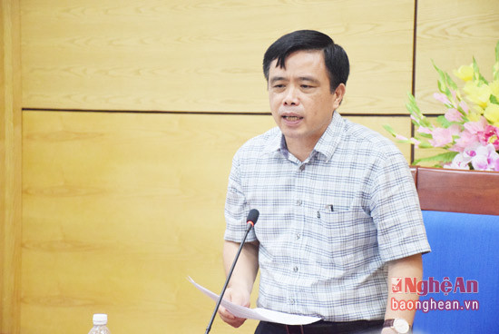 Đồng chí Huỳnh Thanh Điền - Phó Chủ tịch UBND tỉnh chỉ đạo UBND TP Vinh và các ngành liên quan và nhà đầu tư sớm hoàn thành các thủ tục để đến tháng 6/2017 triển khai thi công dự án.