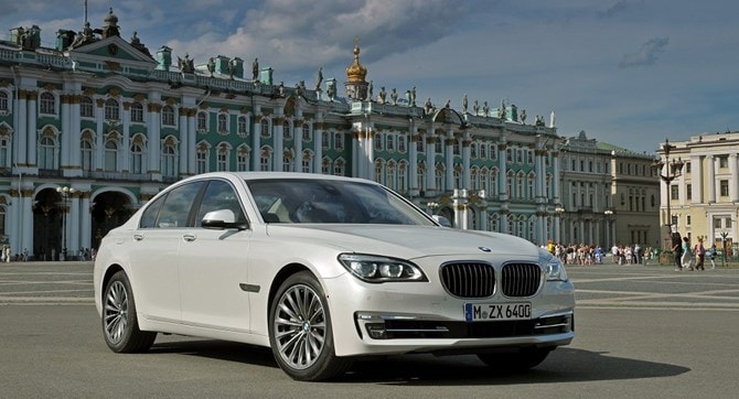 Những dòng xe đầu bảng của BMW cũng nằm trong diện triệu hồi.