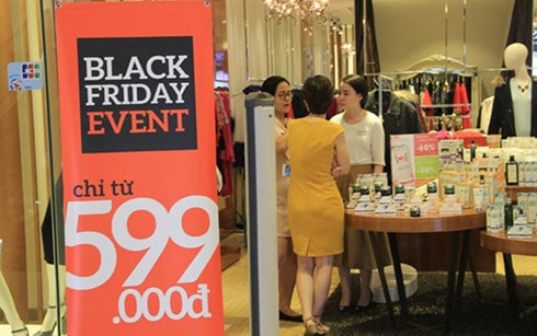 black friday co hoi de xa hang cu hinh 1