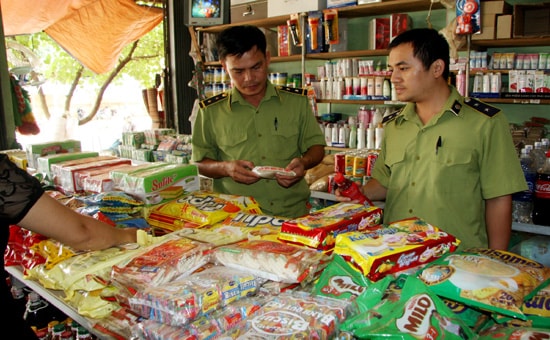 Tăng cường kiểm tra hàng hóa cuối năm (Ảnh minh họa)